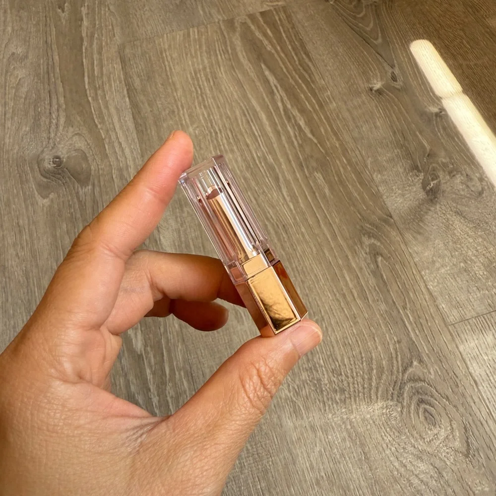 💄 Lancôme Lip Idôle Squalane-12 Butterglow Hydrating Lip Balm – Mini Size 💄